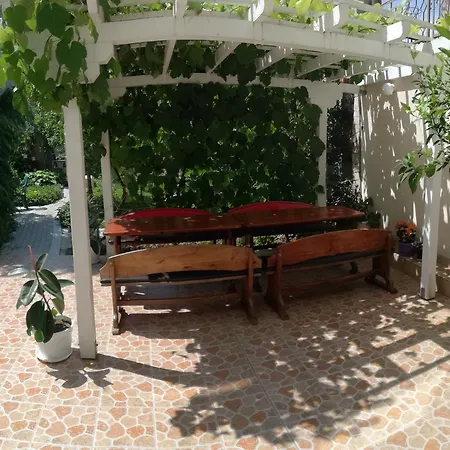 Veda Guest house