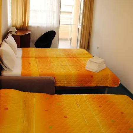 Veda Guest house 3*